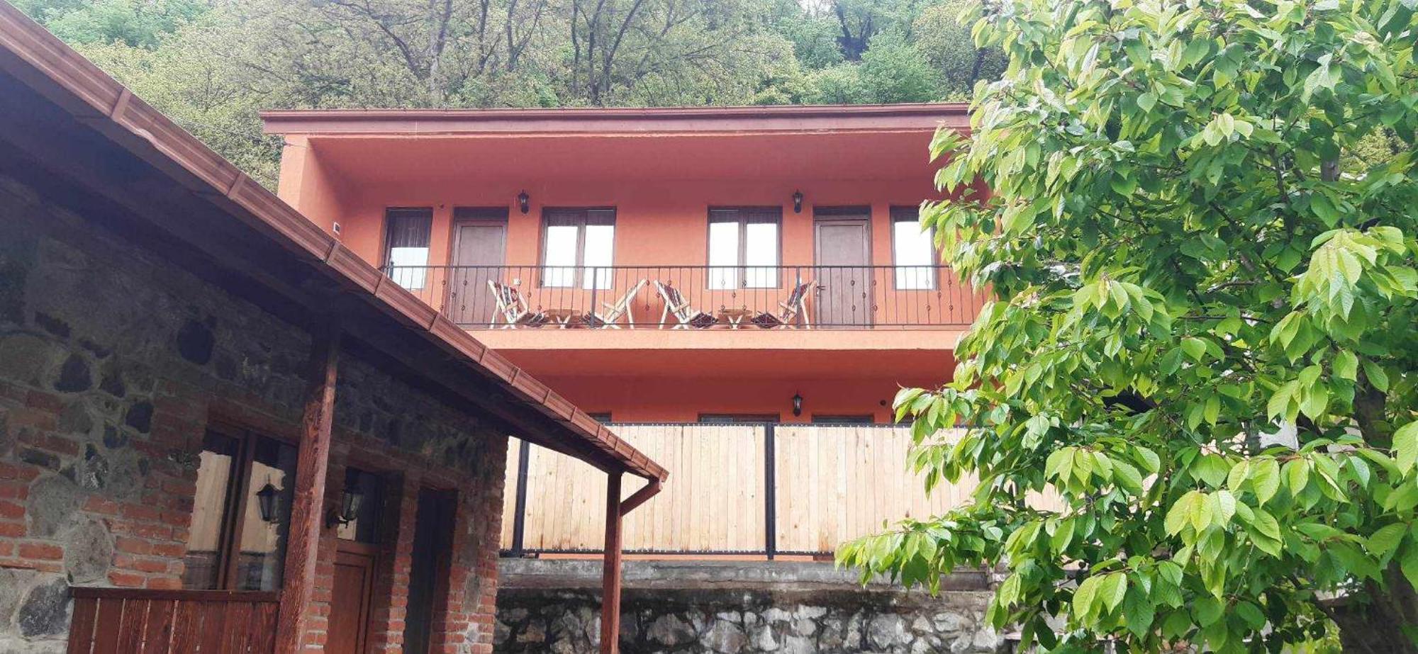 Guest House Borjomula Bordzjomi Buitenkant foto